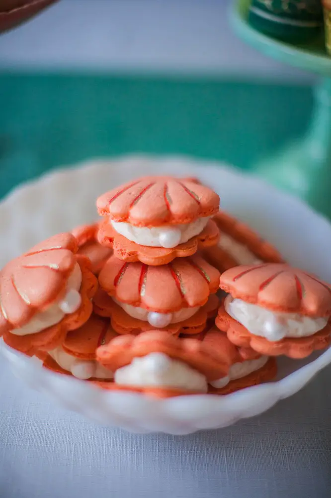 mariage-sur-le-theme-de-la-petite-sirène-gateaux